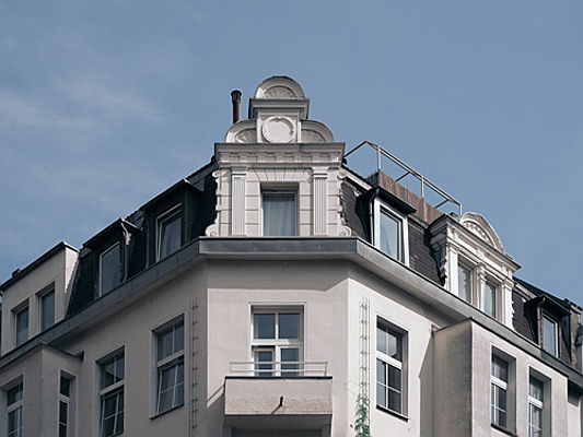  Wiesbaden
- Ausgebautes Dachgeschoss in deutscher Großstadt
