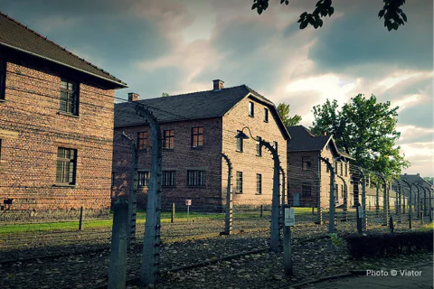 From Krakow: Auschwitz-Birkenau Guided Tour (hotel pick up)