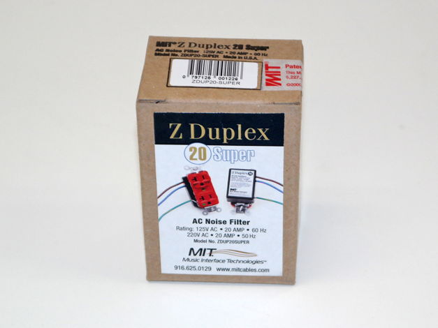 MIT Z-Duplex Super, 20 Amp, Cleaner Audio/Purer Video, ...