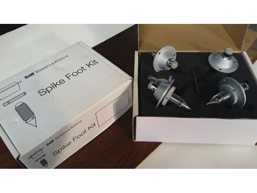 B&W Spike Foot Kit (For OLDER series) DEMO never used