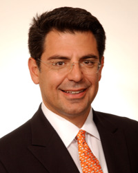 Elliott Elbaz and his partner Britt Doyle have found a sweet spot in Silicon Valley clients.