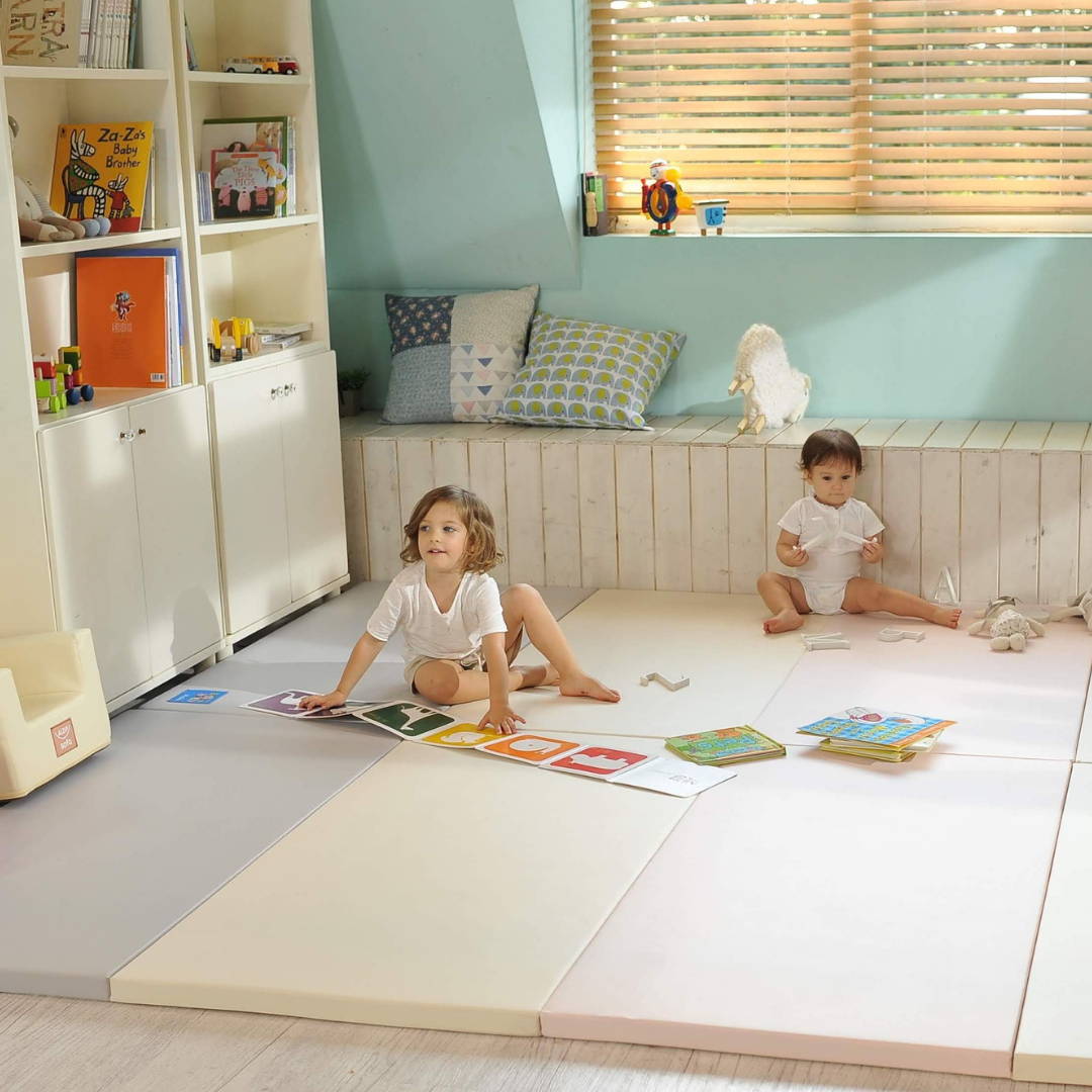 Neutral AlZiP playmat for kids to play safely