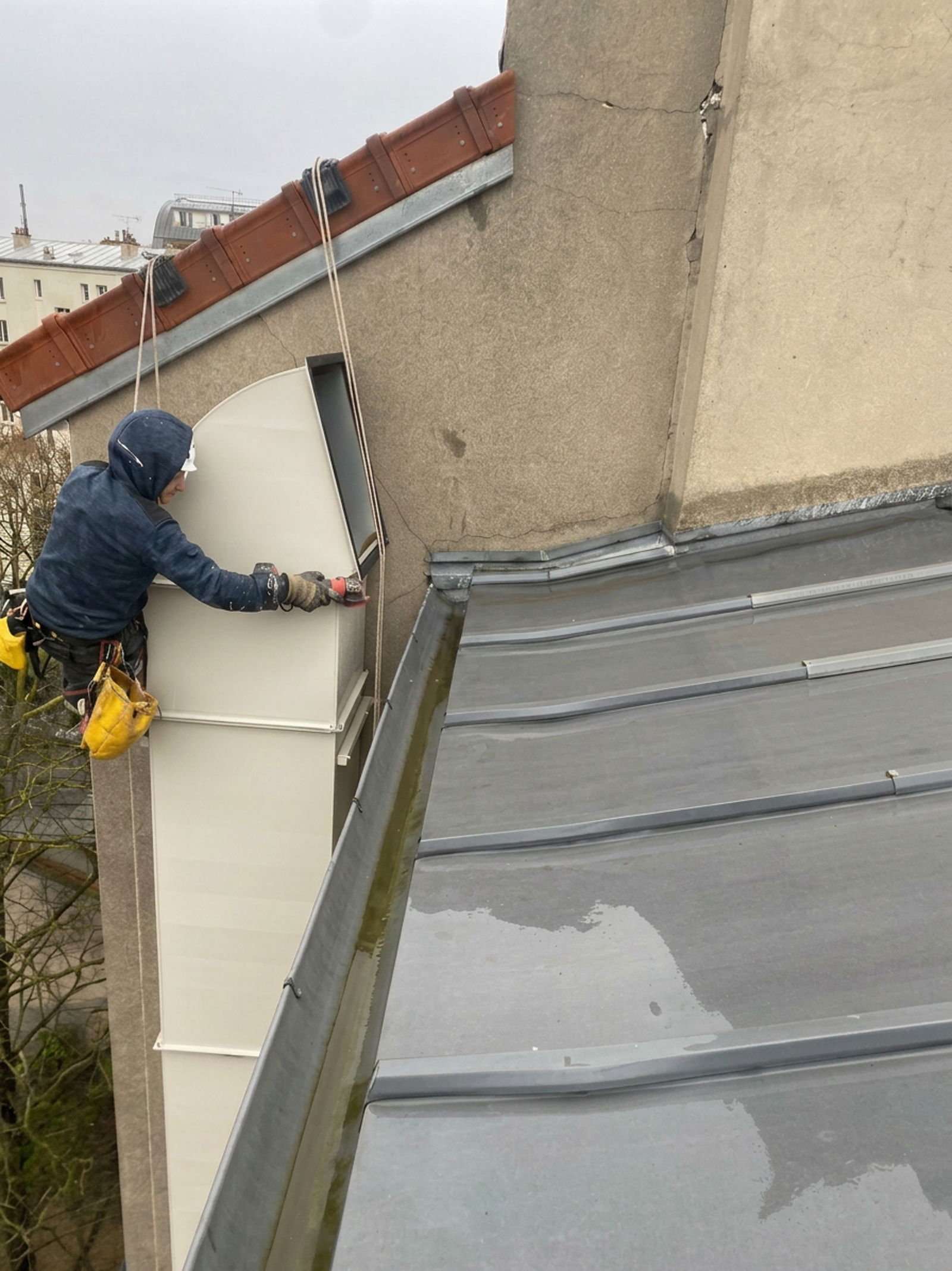 Pose de gaine à Montrouge : expertise et sécurité à montrouge