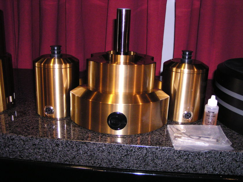 Kuzma XL-2 Turntable in Brass Finish