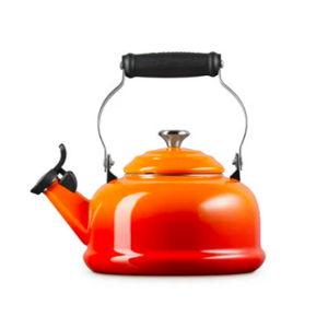 Classic Whistling Kettle | Color: Flame