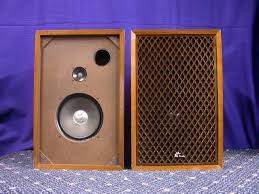 Sansui SP-70 Wooden Grill Stereo 2-Way Speakers