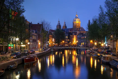 Amsterdam: Sightseeing Canal Cruise