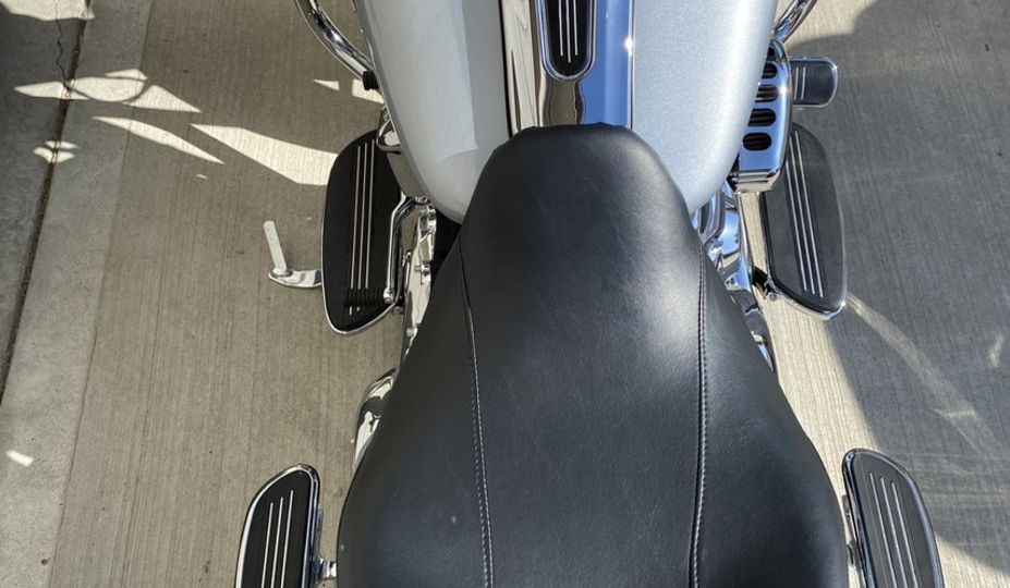 HARLEYDAVIDSON STREET GLIDE for rent near Blue Springs , MO