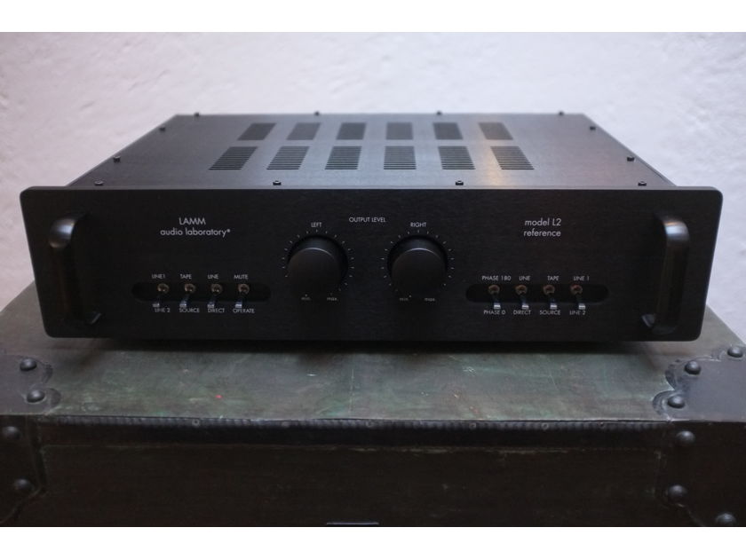 LAMM L2 REFERENCE HYBRID STEREO PREAMPLIFIER. ONE OWNER. IT WILL BE SHIPPED WITH NEW  MATCHED SET OF TUBES FROM LAMM