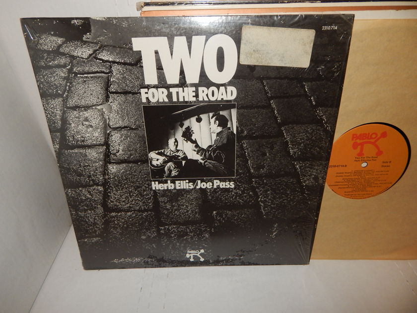 HERB ELLIS JOE PASS Two For The Road  - Two For The Road 1974   Pablo Jazz Guitar Shrink LP