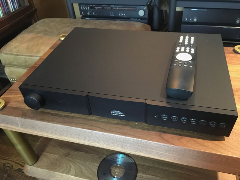 Naim Audio NAC-152 XS Preamp with Remote, UK made, Fully Tested and Glorious