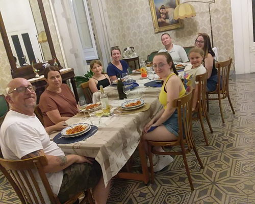 Corsi di cucina Napoli: Voi la preparate e la mangiate: la parmigiana di melanzane