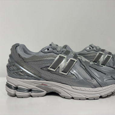 New Balance 1906