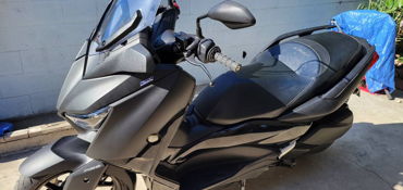 2019 YAMAHA XMAX motorcycle for rent near Carson, CA