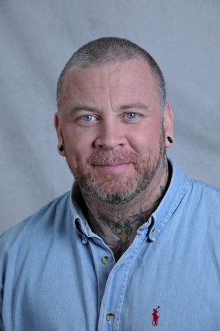 Peter  Hirst 