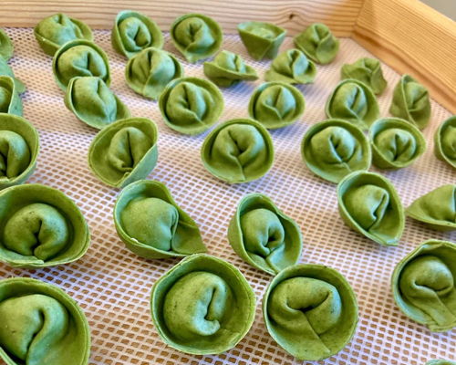 Corsi di cucina Catania: Crea un menù vegano siciliano con la Cesarina Marilù