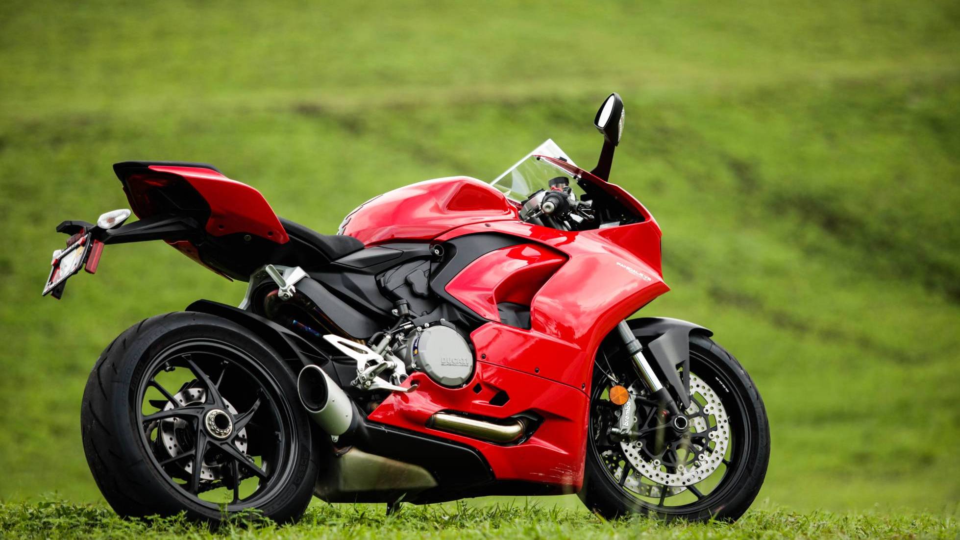 Riders Share: DUCATI PANIGALE V2 for rent near Miami, FL