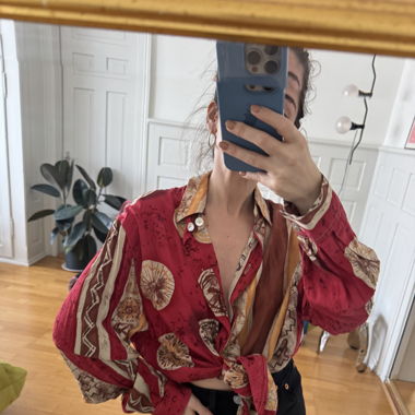 Vintage oversized shirt in an abstract print
