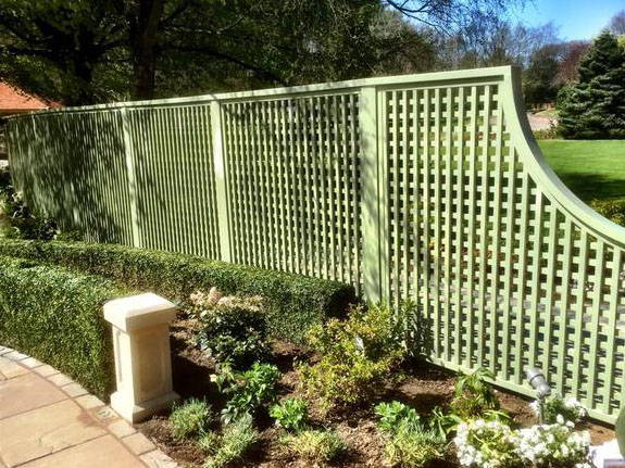 Painted Garden Trellis 