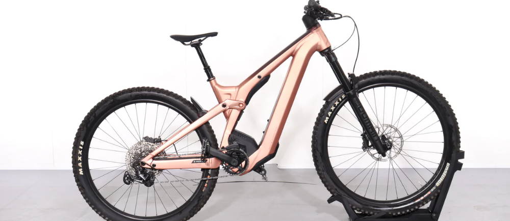 Scott Contessa Patron eRIDE