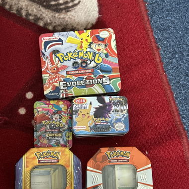 Pokémon Karten Boxen