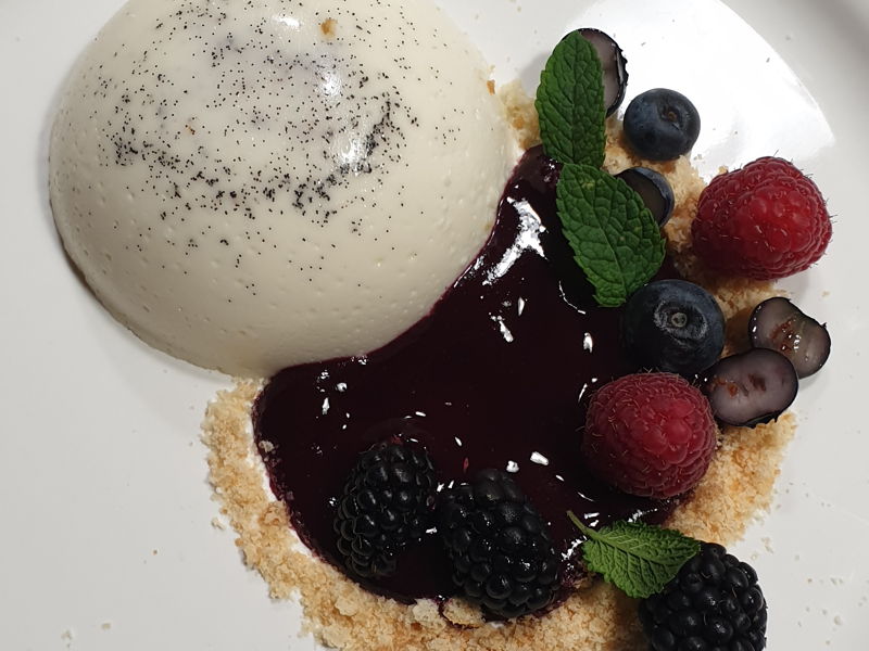 Food experiences Camaiore: Tuscan menu with cooking demo