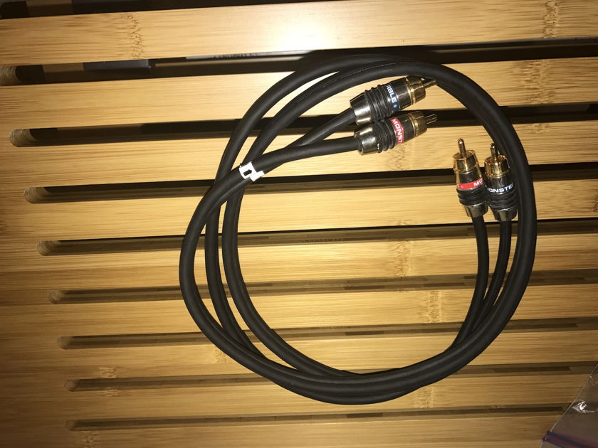 Monster Cable Interlink 250 RCA Interconnects 1Meter Pair