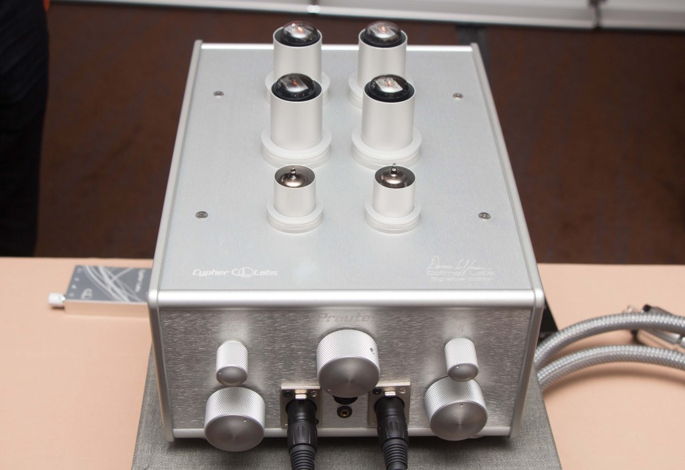 Cypher PRAUTES world class vacuum tube headphone amp  m...