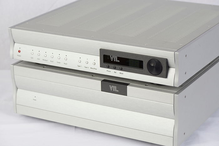 VTL TL-7.5 Series III Reference Preamplifier Silver