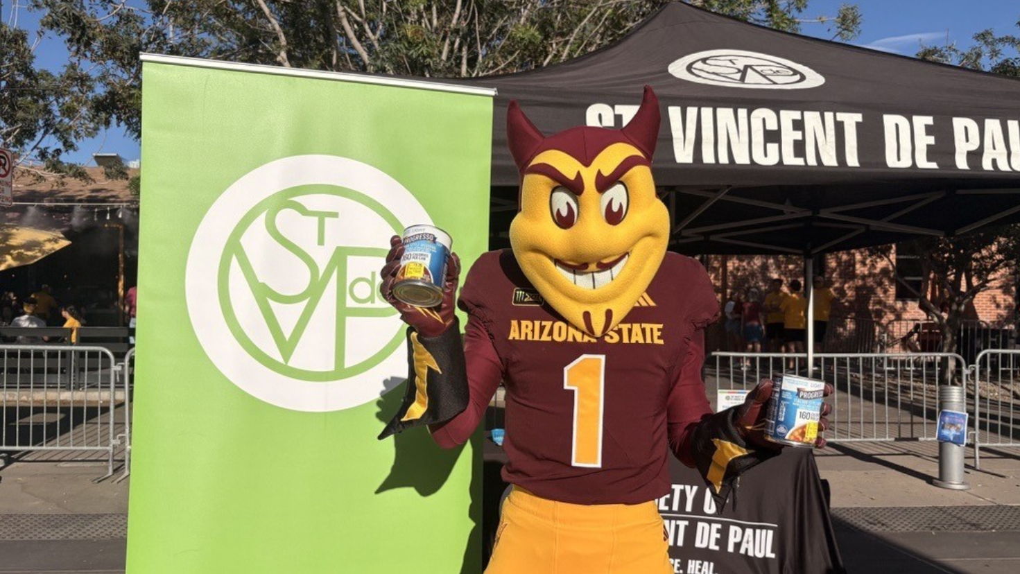 ASU Alumni Sparky's Tailgate Food Drive