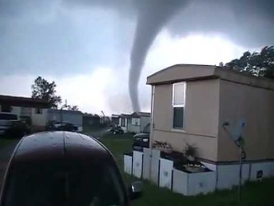 mobile homes do fine against tornados