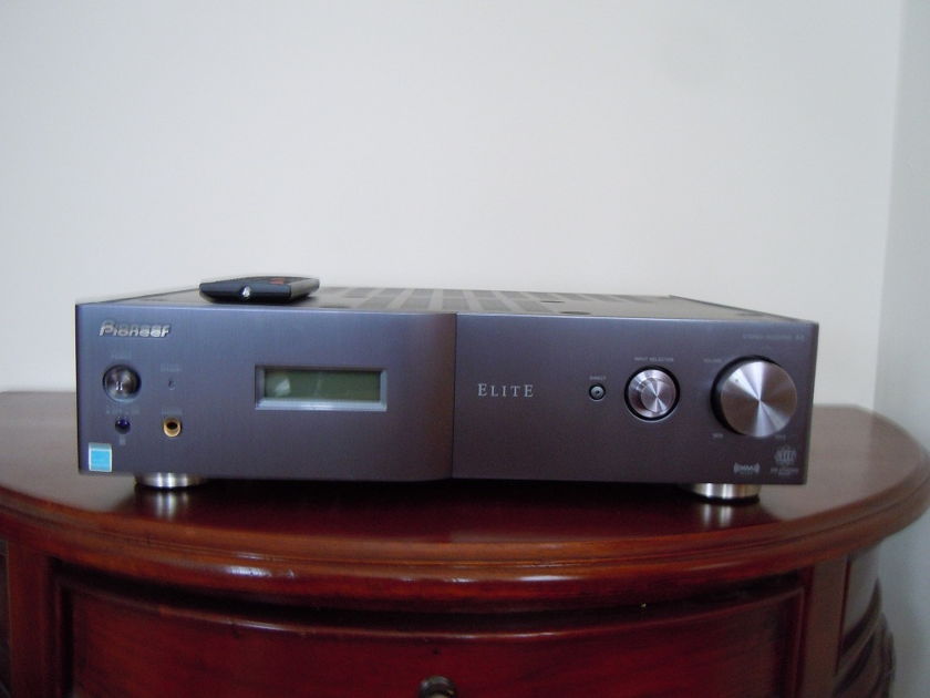Pioneer Elite SX-A9-J stereo integrated/receiver in excellent condition