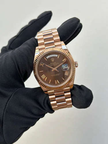 Rolex Day-Date 40 Choco Roman Dial