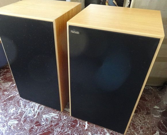 USED HARBETH M40  Eucalyptus Speakers