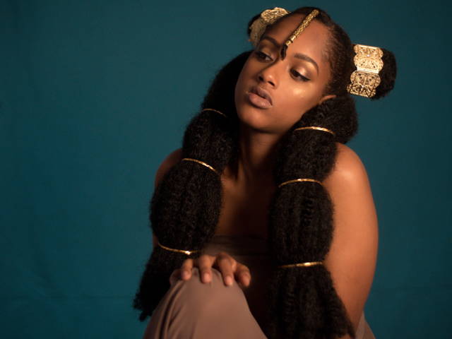 Yelenah Saro