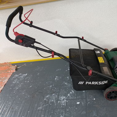 2 in 1 Rasensvertikutierer/ Rasenlüfter 