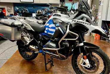 2018 BMW R 1200 GS ADVENTURE motorcycle for rent near Puyallup, WA