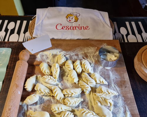 Cooking classes Quartu Sant'Elena: Cooking class with 2 pasta and tiramisu recipes