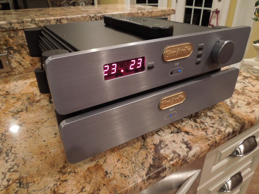 SIMAUDIO  P5  Dual Mono, TWO-chassis Reference Class Preamplifier