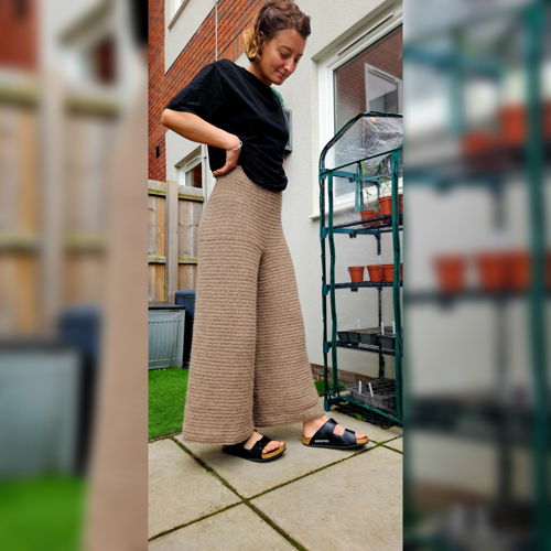 Wide leg pants - crochet pattern