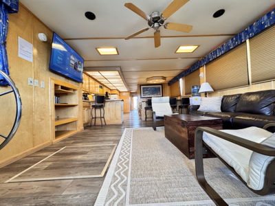 Boat Image 4