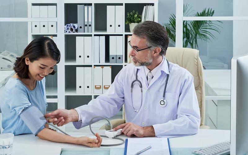 Can CoQ10 be taken alongside blood pressure meds? Can CoQ10 be taken alongside blood pressure meds?