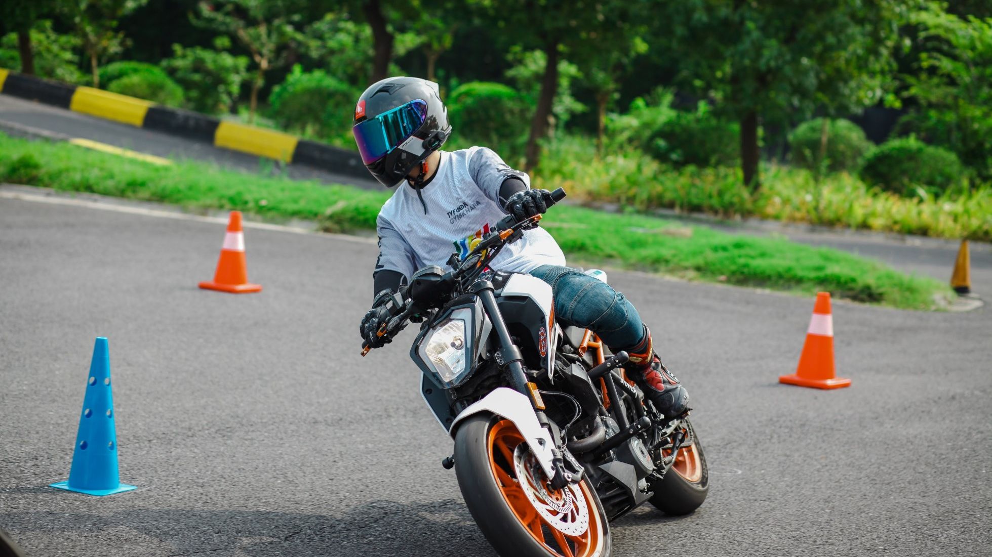 Entry level Gymkhana / track training - Riders Share