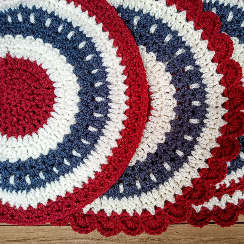Diverse Stitch Americana Doily
