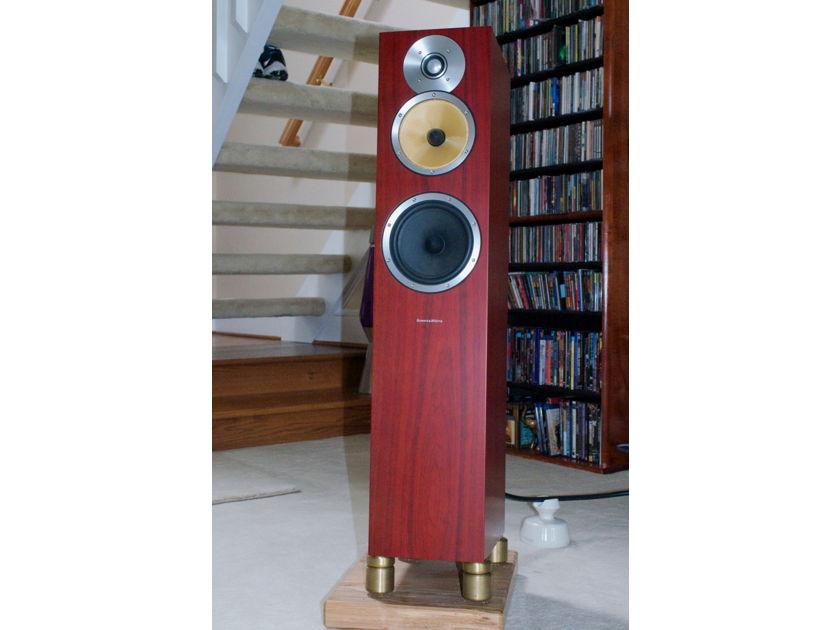 Bowers and Wilkens CM-7 Speakers