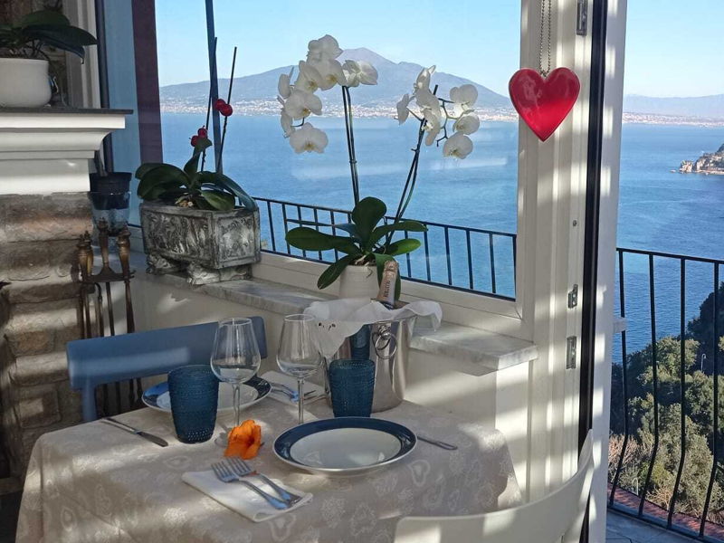 Food experiences Vico Equense: Romantic dinner with a sea view