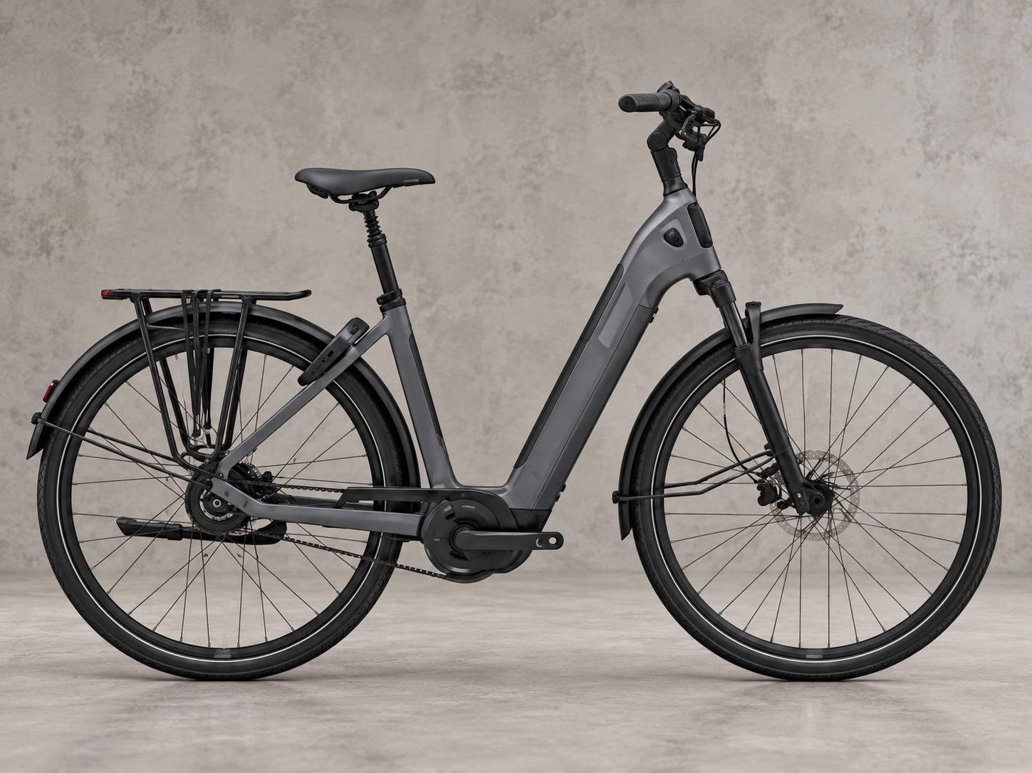 Giant NewTour E+ 1 LST, vélo électrique à cadre bas avec batterie intégrée