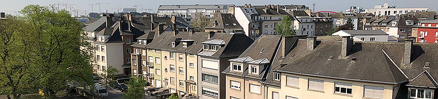  Luxembourg
- Whether you are looking for a family-friendly town house or an apartment in the style of the 50s: Engel & Völker real estate agents will advise you comprehensively on your project.