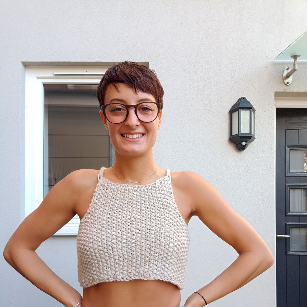 Knitting pattern: Seedy crop top