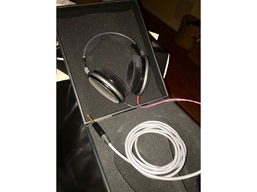 Sennheiser Electronics HD-650 With Cardas Cross Cable